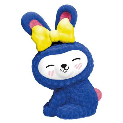 I Love Bunnies - Bow Edition Figurine 4