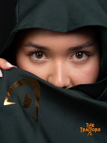 Traitors Cloak for Adults 3