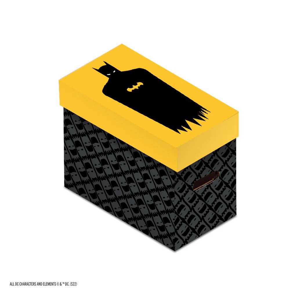 DC Short Comic Book Storage Box: Batman Cape & Cowl 1
