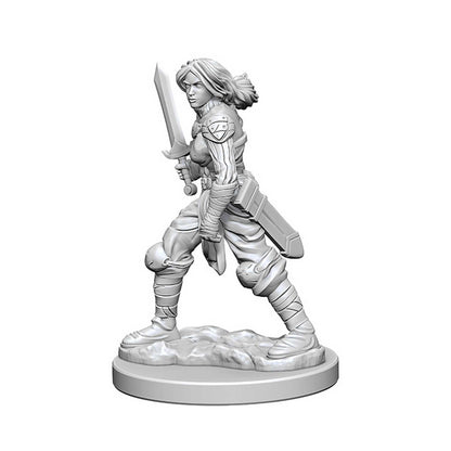 Pathfinder Deep Cuts Unpainted Miniatures: Human Female Fighter 1