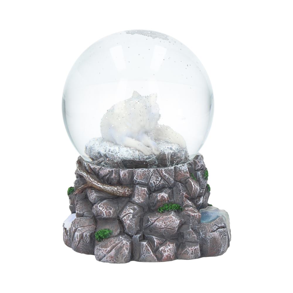 Guardian of the North Wolf Snowglobe 14.5cm 5