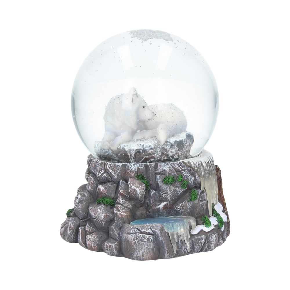 Guardian of the North Wolf Snowglobe 14.5cm 6