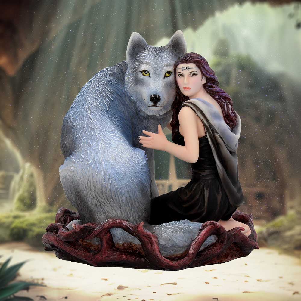 Soul Bond Handpainted Wolf and Woman Resin Figurine 17cm By Anne Stokes 7