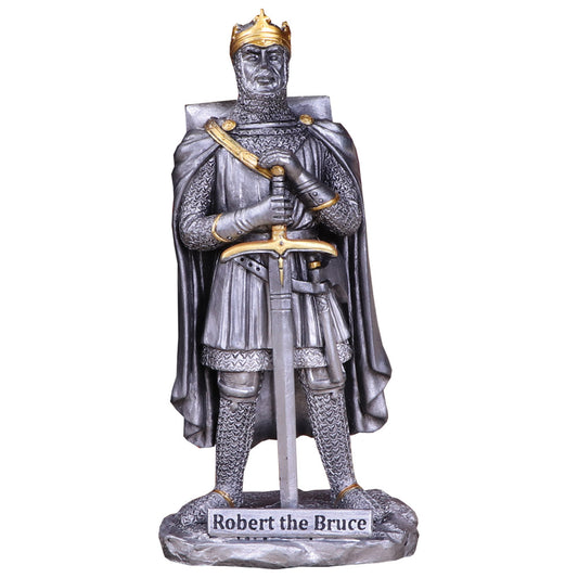 Set of Six Scottish Robert the Bruce Figurines 1