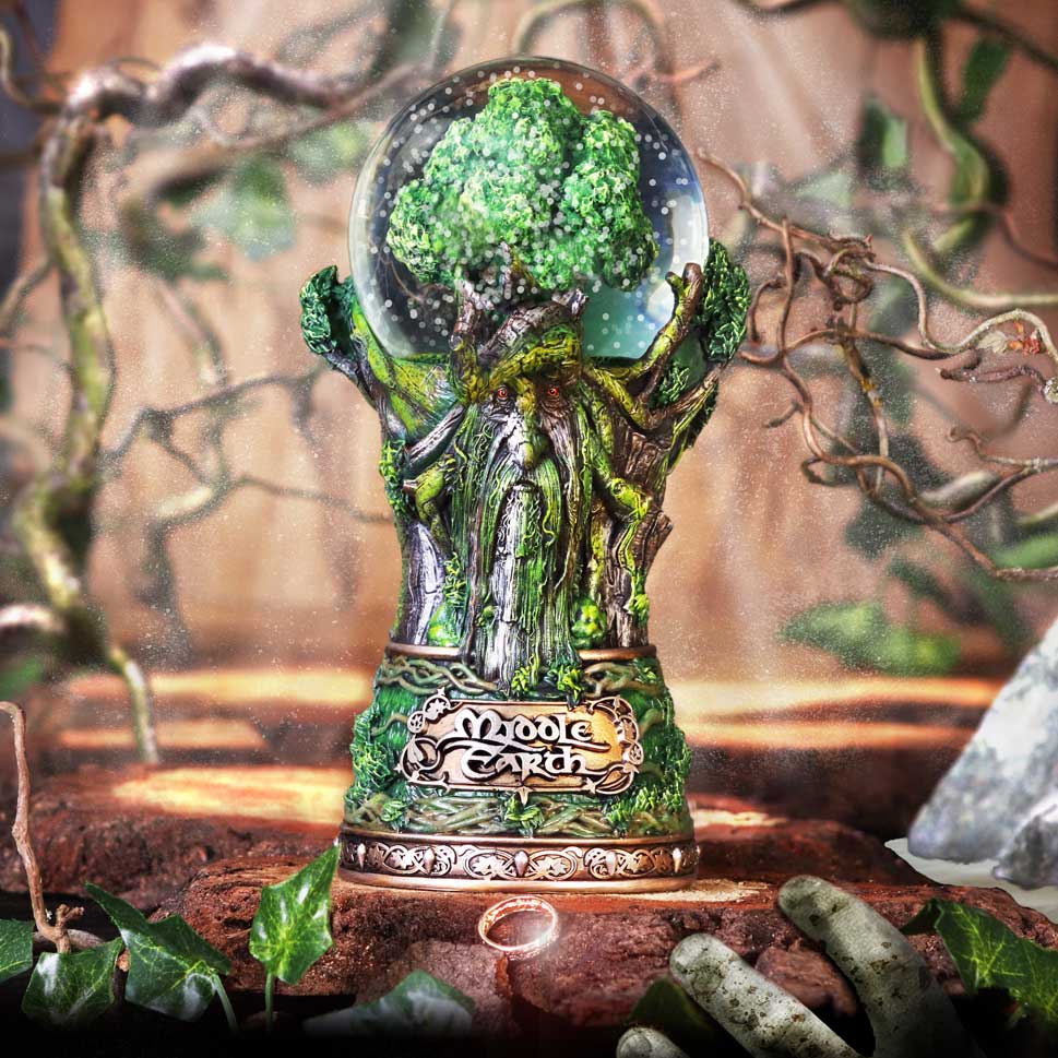 Lord of the Rings Middle Earth Treebeard Snow Globe Officially Licensed 8