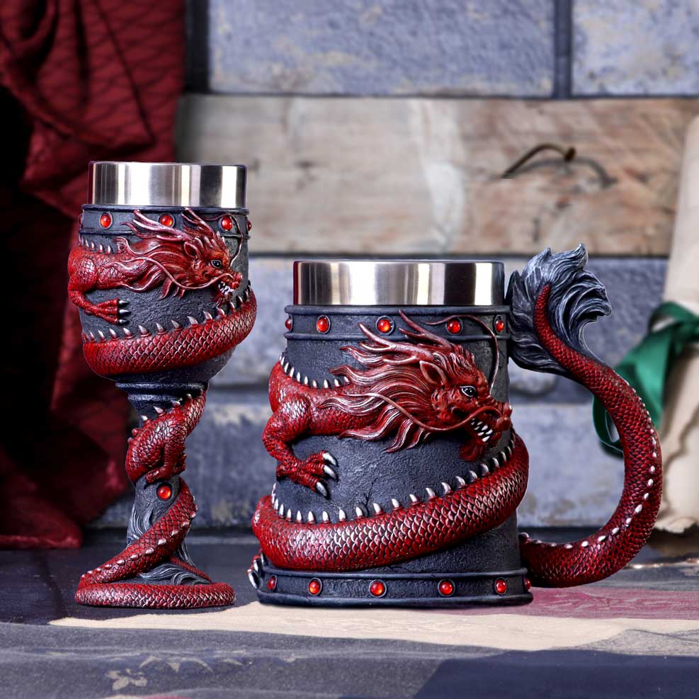 Dragon Coil Goblet Red 20cm 8