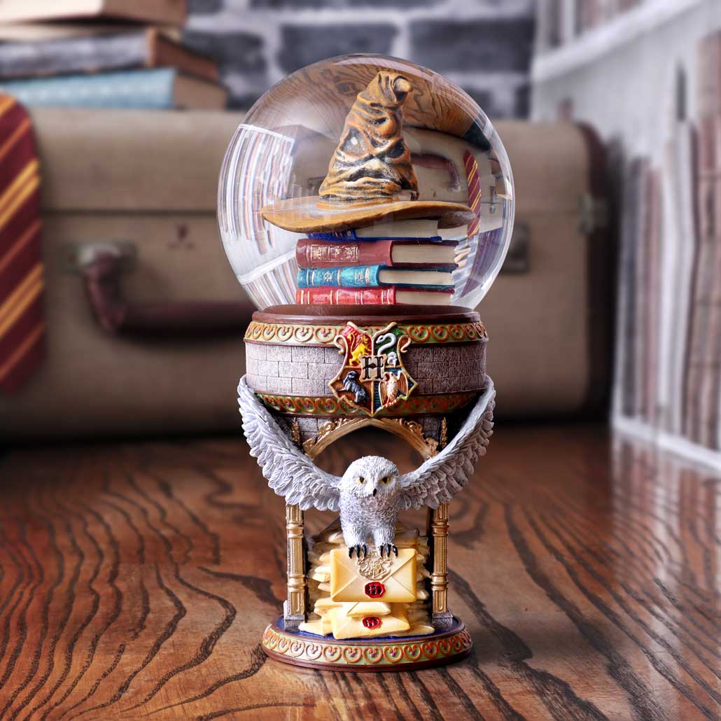 Harry Potter First Day at Hogwarts Snow Globe Officially Licensed 8