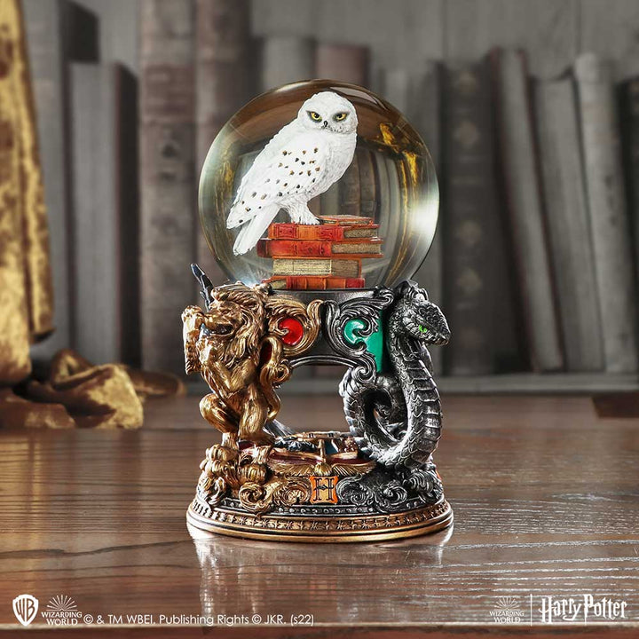 Harry Potter Hedwig Snow Globe 18.5cm Officially Licensed
