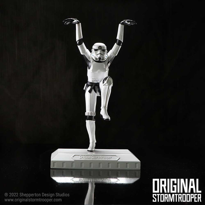 Stormtrooper Crane Kick Figurine 20.5cm Officially Licensed 8