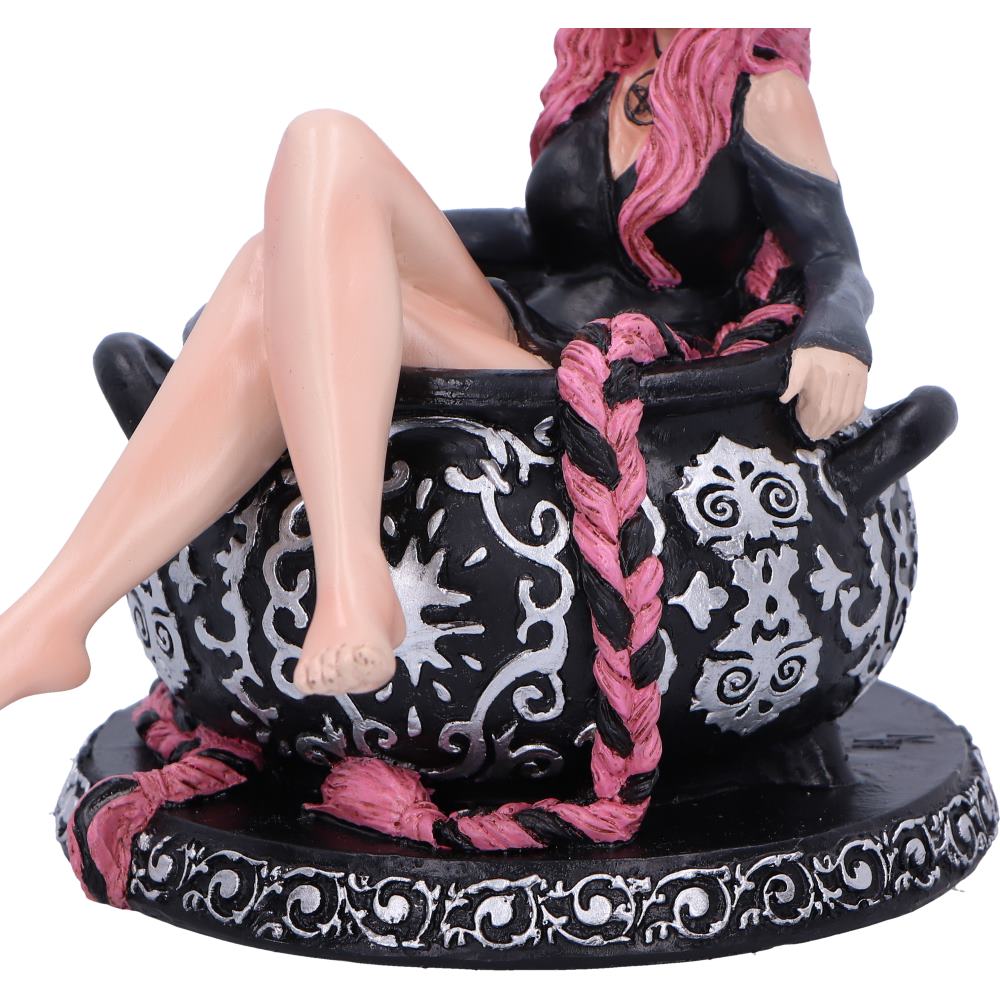 Baie Rose Sugar Spice Witch Figurine 14.5cm 6