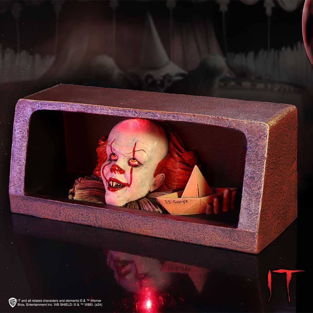 IT Pennywise Clown Drain Figurine 20cm Sound Activated Horror Decor 8