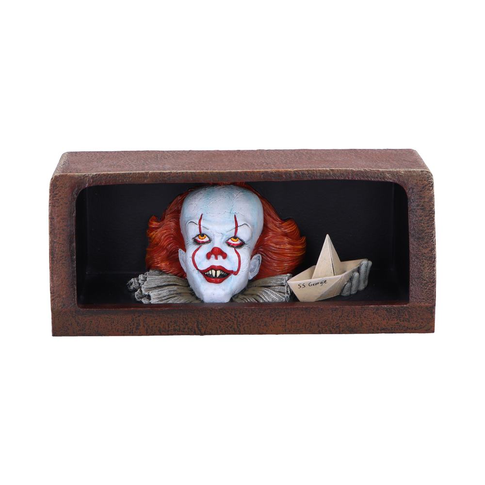 IT Pennywise Clown Drain Figurine 20cm Sound Activated Horror Decor 1