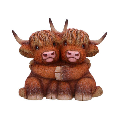 Highland Cow Hug Figurine 14.5cm 1