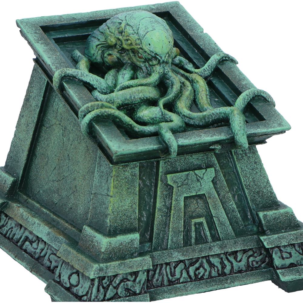 Crypt of Cthulhu Gothic Box By James Ryman 13cm 5