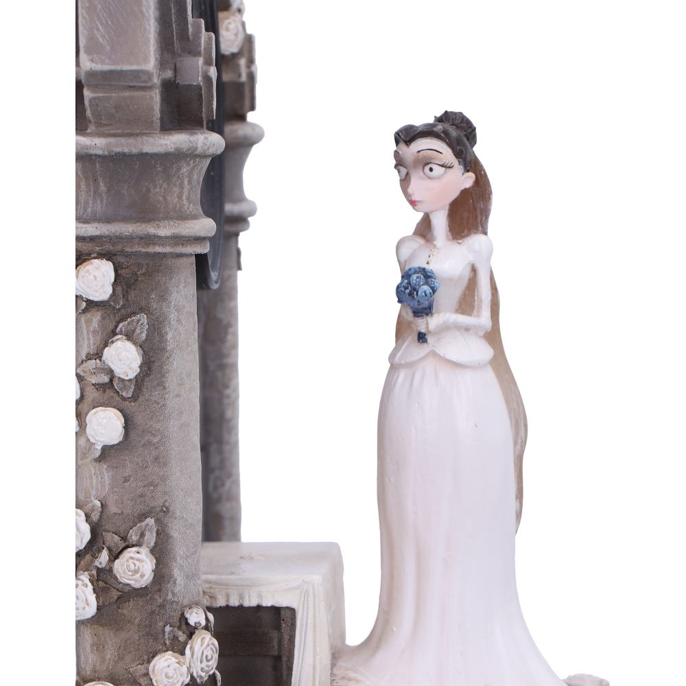 Corpse Bride Emily and Victoria Resin Bookends 19cm 6