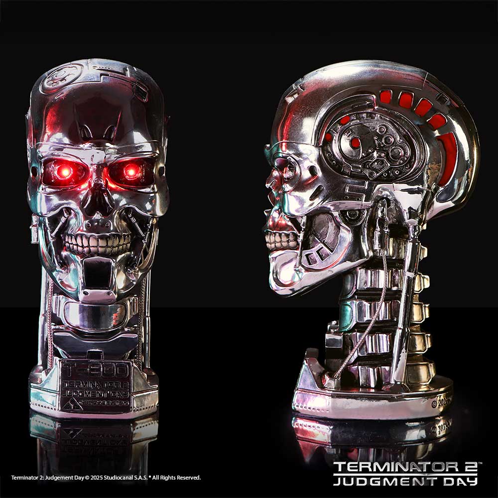 T-800 Terminator Light Up Figurine 21cm 8