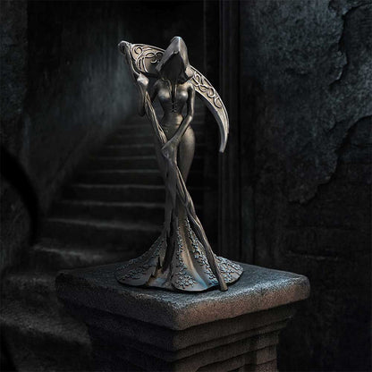 Femme Fatale Reaper Figurine 20cm 7