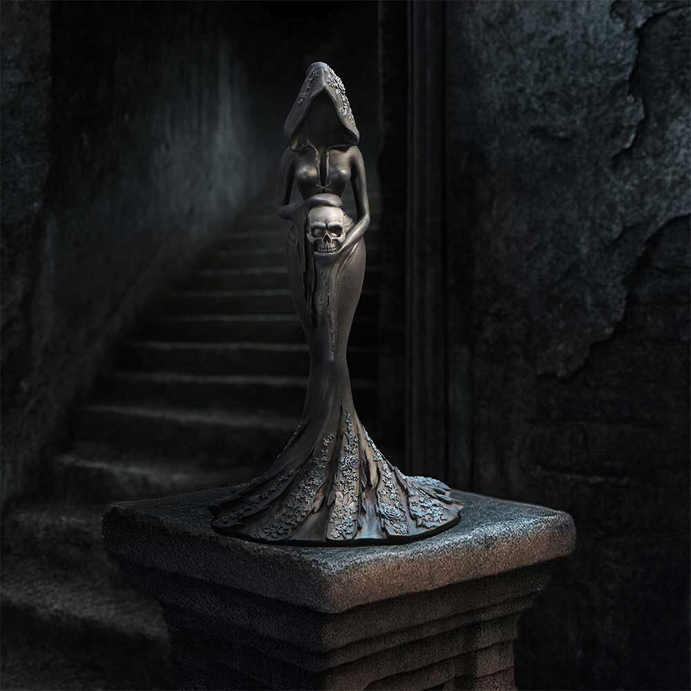 Femme Fatale Keeper Figurine 20cm 7
