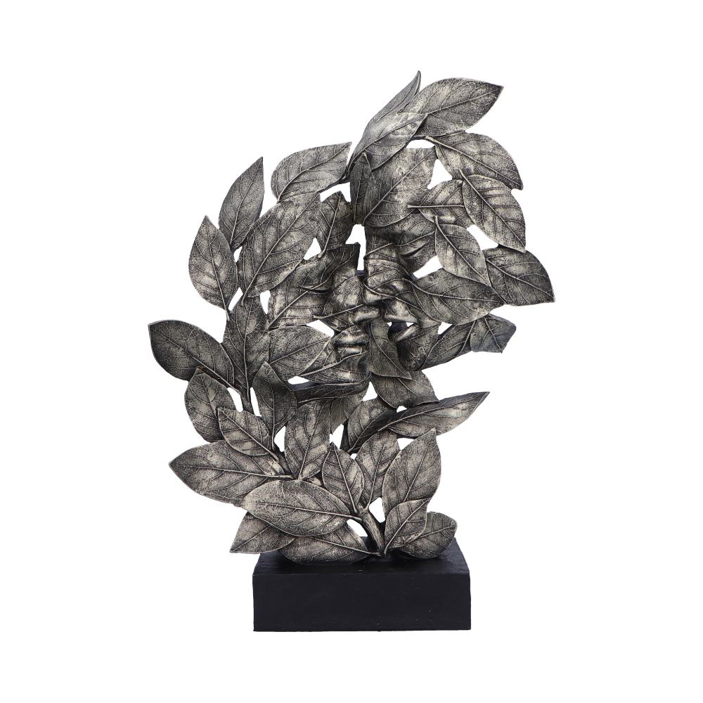 Natural Emotion Kiss Silver Statue 37cm 1