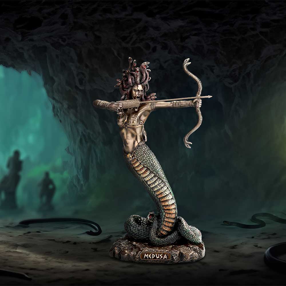 Medusas Wrath Medium Bronze Figurine Medusa 15.5cm 7