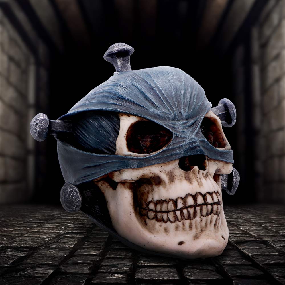 Penance of Iron Gothic Skull Figurine 14.5cm 7
