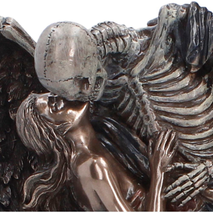 The Kiss of Death Figurine 25.7cm 5
