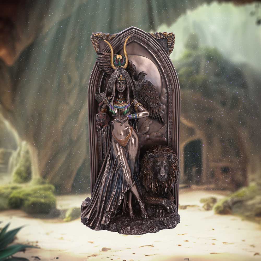 Ruth Thompson The Priestess Arcana Series Egyptian Figurine by 27cm 7