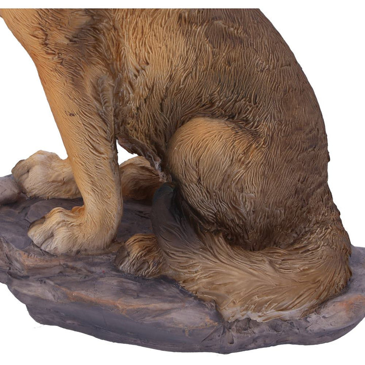 Mountains Cry Howling Wolf Figurine 20cm 6