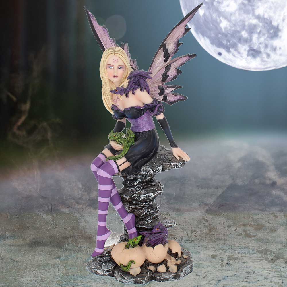 Amethyst and Hatchlings Purple Fairy Baby Dragon Figurine 25.5cm 7
