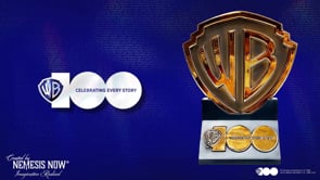 Warner Brothers Gold Commemorative Shield 20cm 100th Anniversary Plaque 3