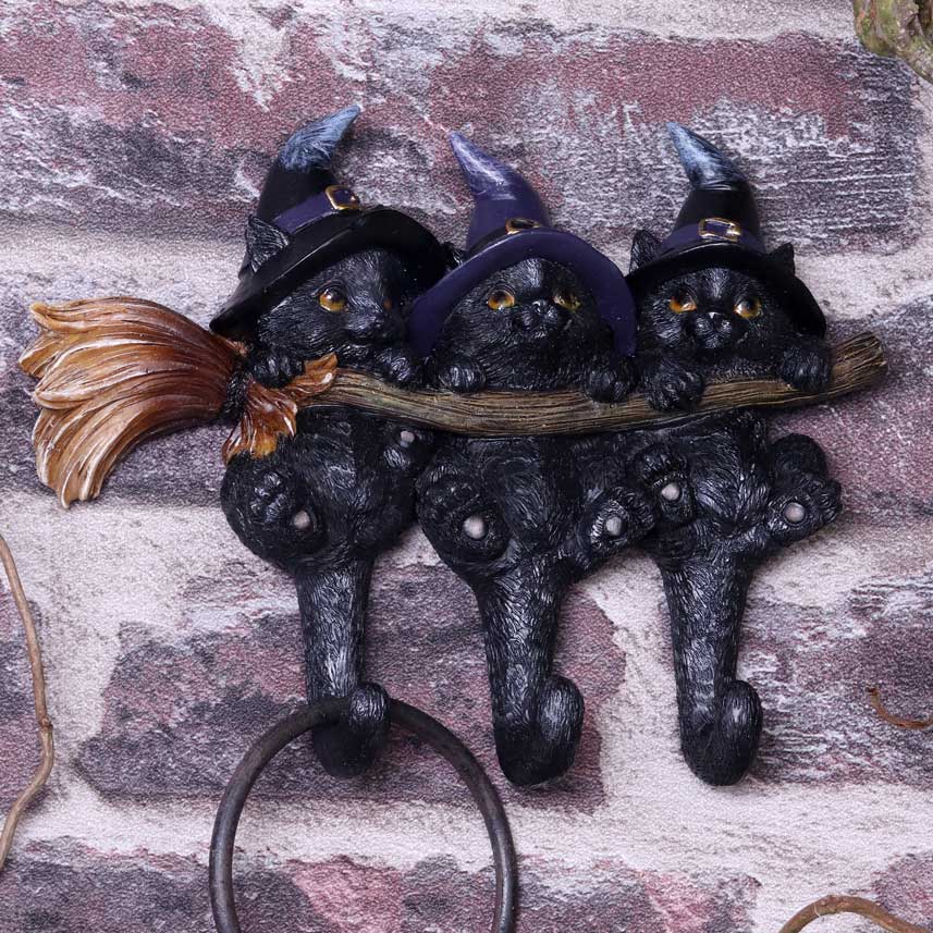 Witches Helpers Key Hanger 20cm 7