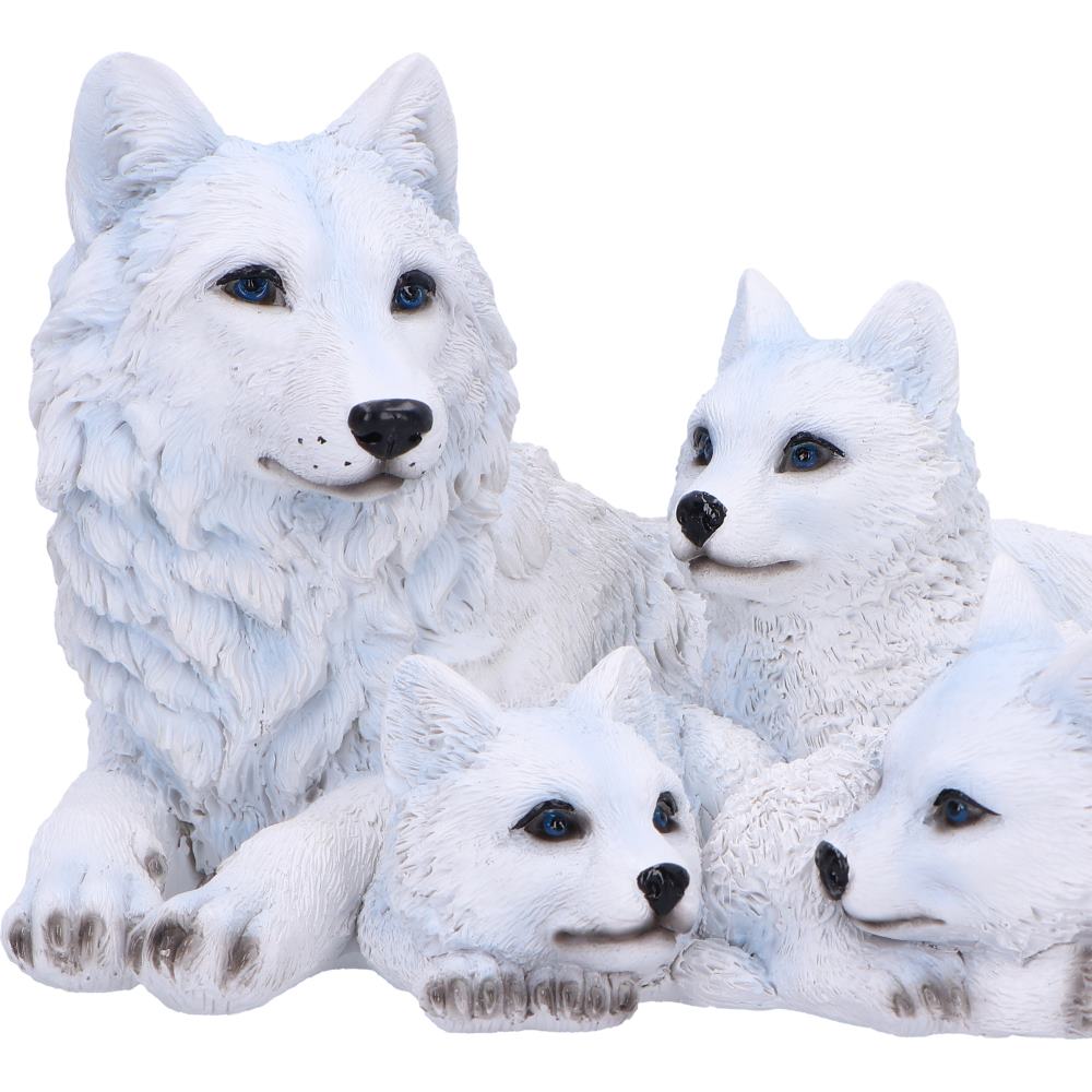 Pups Protection Mother Wolf and Cubs Figurine 20.5cm 5
