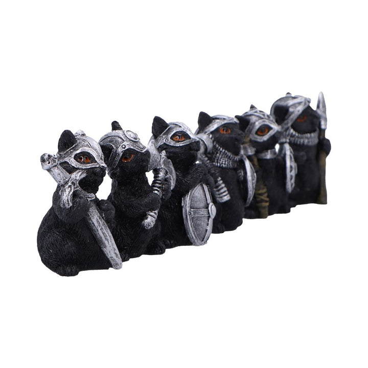 Cat Crusaders Set of 6 Fierce Warrior Figurines with Unique Poses 5.5cm