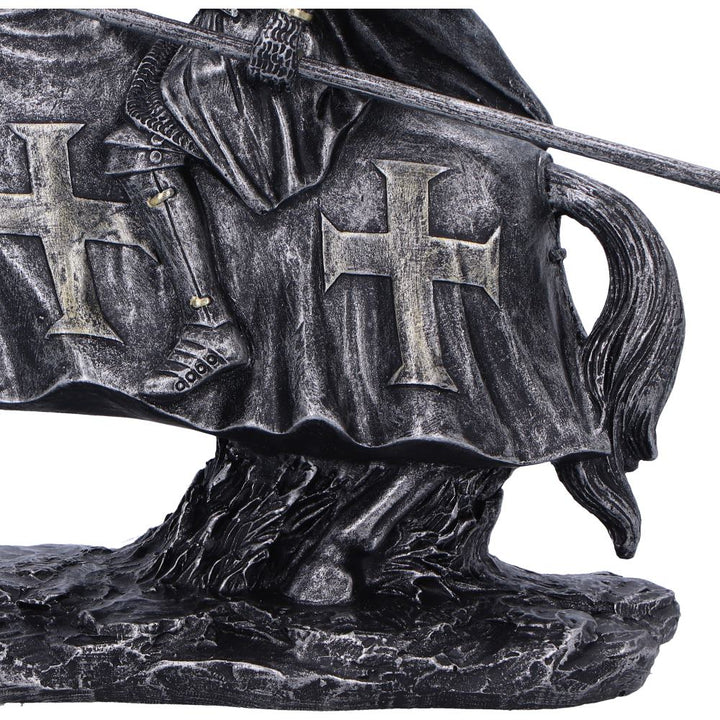 To Protect Figurine a Templar Knight Ready for Battle 16cm 6