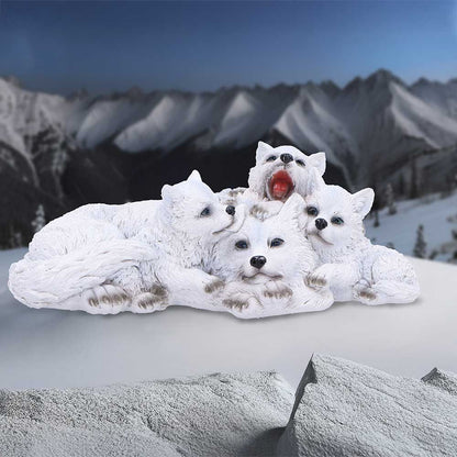 Winter Warmth Cuddling Wolf Puo Figurine 15cm 7
