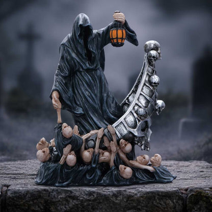 Final Passage Gothic Figurine 22.5cm 7