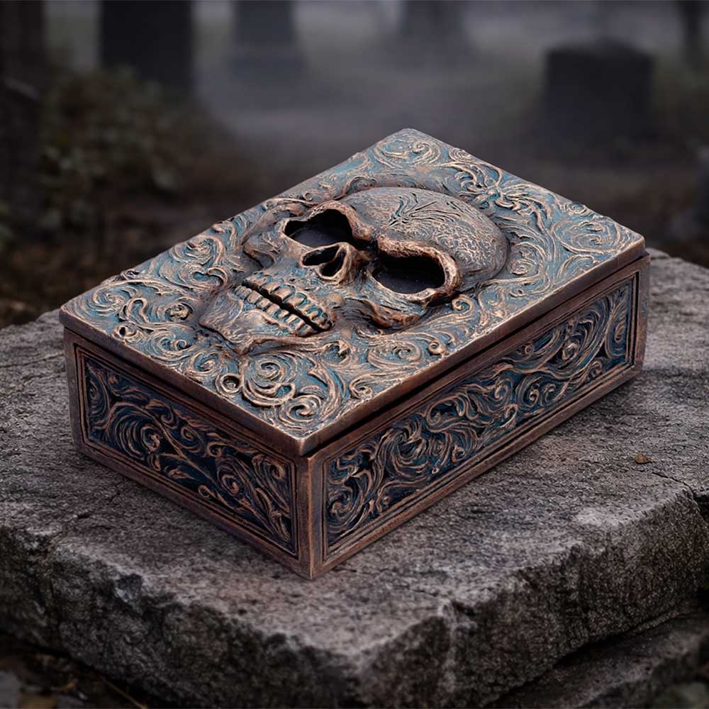 Skull Treasured Remains Box 5.6cm 7