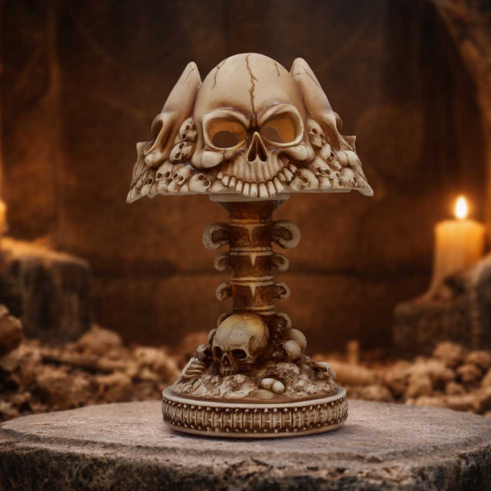 Last Light Gothic Skull Lamp Bone 22.6cm 7