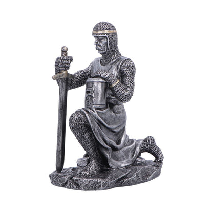 Medieval Soldier Pledge Figurine 15.1cm 2