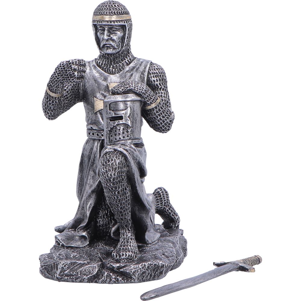 Medieval Soldier Pledge Figurine 15.1cm 6